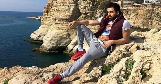 Miloš Radičević Biografija Na fotografiji je prikazan model: Miloš Radičević