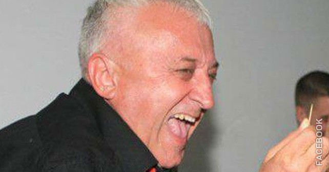 Era Ojdanić Biografija Na fotografiji je prikazan pevač: Era Ojdanić