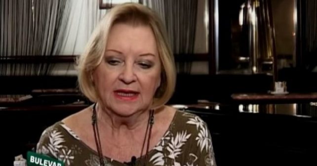 Gabi Novak Biografija Na fotografiji je prikazan pevačica: Gabi Novak