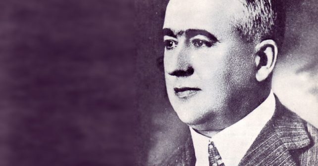 Milutin Milanković Biografija Na fotografiji je prikazan naučnik (matematika, fizika, astronomija, klimatologija): Milutin Milanković