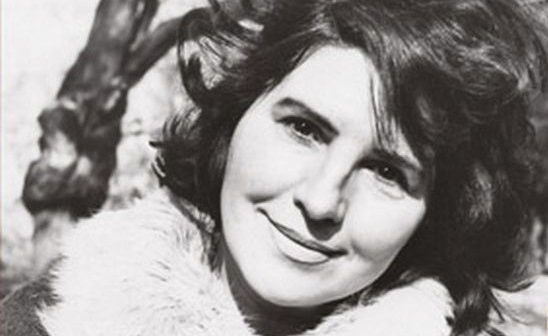 Vesna Parun Biografija Na fotografiji je prikazan pjesnikinja, pisac: Vesna Parun
