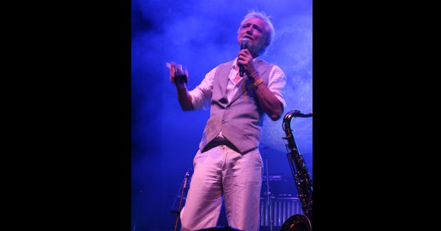Darko Rundek Biografija Na fotografiji je prikazan muzičar: Darko Rundek
