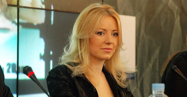 Ivana Jordan Biografija Na fotografiji je prikazan pevačica: Ivana Jordan
