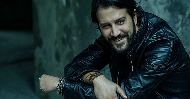 Stefan Kapičić Biografija Na fotografiji je prikazan glumac: Stefan Kapičić