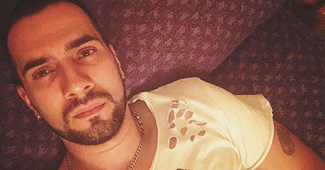 Nikola Demonja Biografija Na fotografiji je prikazan muzičar: Nikola Demonja