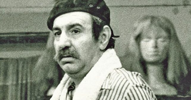 Zoran Radmilović Biografija Na fotografiji je prikazan glumac: Zoran Radmilović