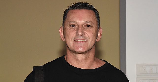 Šako (Sakib) Polumenta Biografija Na fotografiji je prikazan pevač: Šako (Sakib) Polumenta