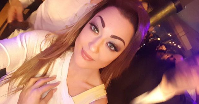 Sandra Rešić Biografija Na fotografiji je prikazan pevačica: Sandra Rešić