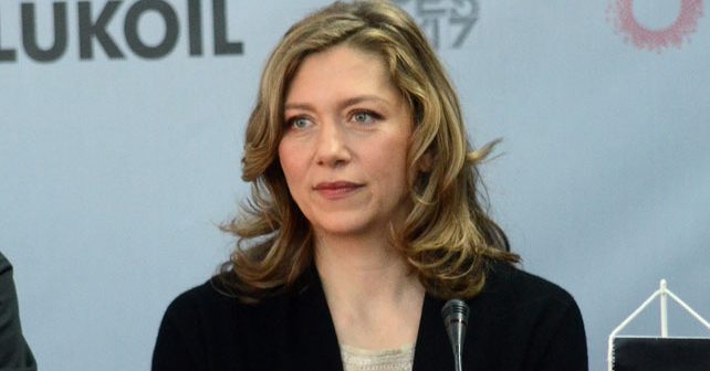 Branka Katić Biografija Na fotografiji je prikazan glumica: Branka Katić