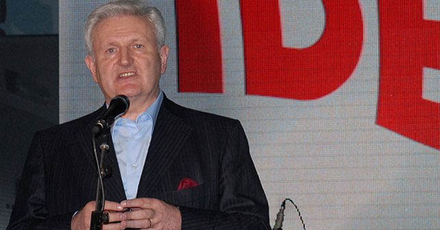 Ivica Todorić Biografija Na fotografiji je prikazan preduzetnik, ekonomist: Ivica Todorić