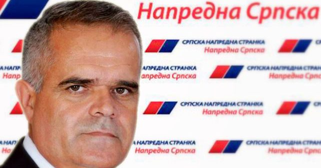 Hadži Jovan Mitrović Biografija Na fotografiji je prikazan političar, inženjer metalurgije: Hadži Jovan Mitrović