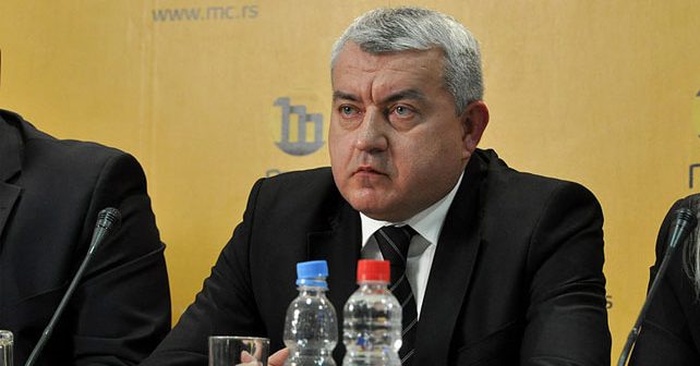 Milanko Mihajilica Biografija Na fotografiji je prikazan političar: Milanko Mihajilica