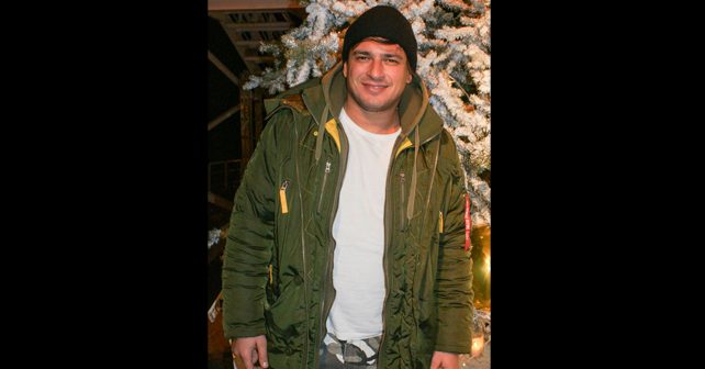Andrija Kuzmanović Biografija Na fotografiji je prikazan glumac: Andrija Kuzmanović