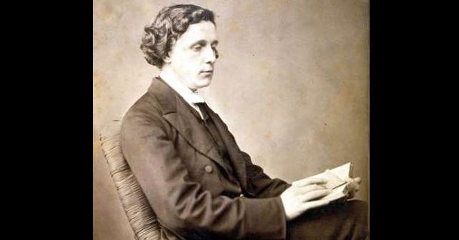 Luis Kerol (Lewis Caroll) Biografija Na fotografiji je prikazan pisac, matematičar, fotograf, sveštenik: Luis Kerol (Lewis Caroll)