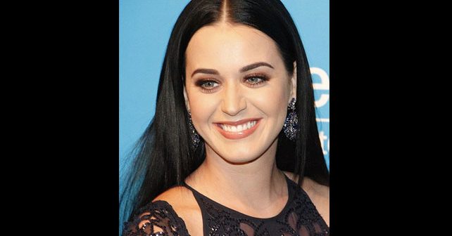 Na fotografiji je prikazan pevačica, glumica: Kejti Peri (Katy Perry)