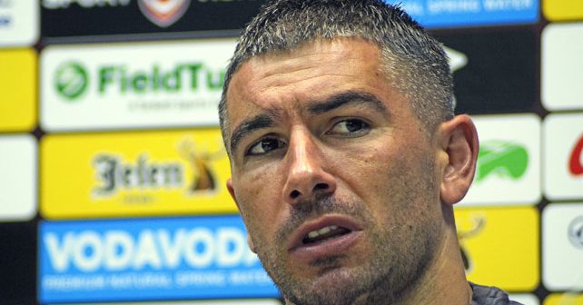Aleksandar Kolarov Biografija Na fotografiji je prikazan fudbaler: Aleksandar Kolarov