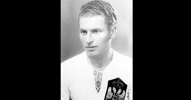 Blagoje Marjanović - Moša Biografija Na fotografiji je prikazan fudbaler, fudbalski trener: Blagoje Marjanović - Moša
