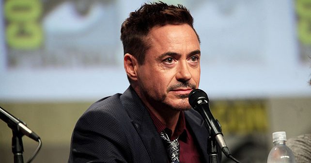 Robert Dauni Džunior (Robert Downey Jr.) Biografija Na fotografiji je prikazan glumac, muzičar: Robert Dauni Džunior (Robert Downey Jr.)