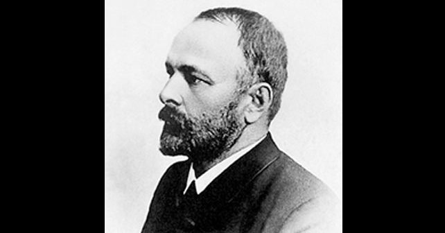 Simo Matavulj Biografija Na fotografiji je prikazan književnik: Simo Matavulj