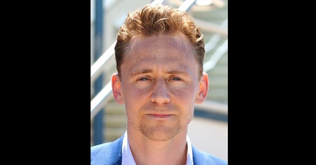 Tom Hidlston (Tom Hiddleston) Biografija Na fotografiji je prikazan glumac: Tom Hidlston (Tom Hiddleston)