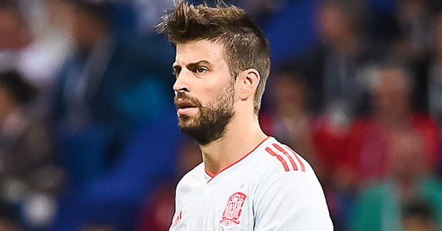 Đerard Pike (Gerard Piqué) Biografija Na fotografiji je prikazan fudbaler: Đerard Pike (Gerard Piqué)