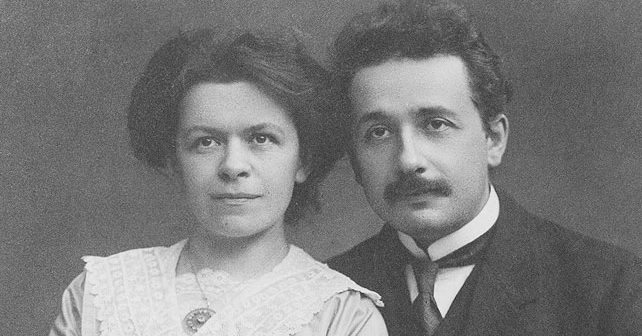 Mileva Marić Biografija Na fotografiji je prikazan naučnik, matematičarka: Mileva Marić