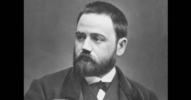 Emil Zola Biografija Na fotografiji je prikazan pisac: Emil Zola