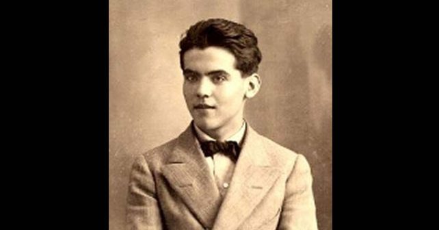 Federiko Garsija Lorka (Federico García Lorca) Biografija Na fotografiji je prikazan književnik, pesnik: Federiko Garsija Lorka (Federico García Lorca)