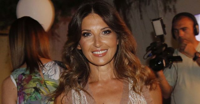 Sanja Marinković Biografija Na fotografiji je prikazan voditeljka, novinarka: Sanja Marinković