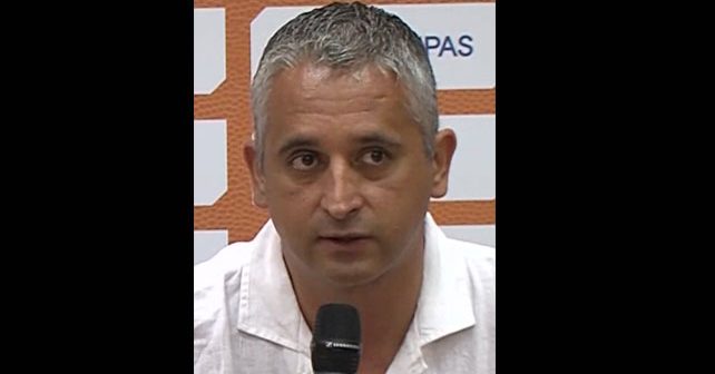 Igor Kokoškov Biografija Na fotografiji je prikazan košarkaški trener: Igor Kokoškov