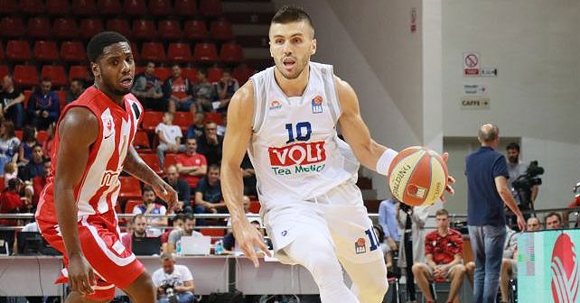 Nemanja Gordić Biografija Na fotografiji je prikazan košarkaš: Nemanja Gordić