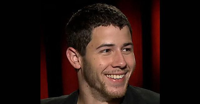 Nick Jonas (Nik Džonas) Biografija Na fotografiji je prikazan pevač, glumac: Nick Jonas (Nik Džonas)