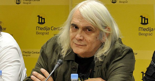 Bora Đorđević (Bora Čorba) Biografija Na fotografiji je prikazan pevač, muzičar, književnik: Bora Đorđević (Bora Čorba)