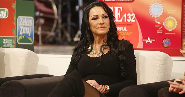 Goca Božinovska Biografija Na fotografiji je prikazan pevačica: Goca Božinovska