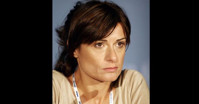 Biljana Srbljanović Biografija Na fotografiji je prikazan dramaturg, političar: Biljana Srbljanović