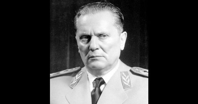 Josip Broz Tito Biografija Na fotografiji je prikazan političar: Josip Broz Tito