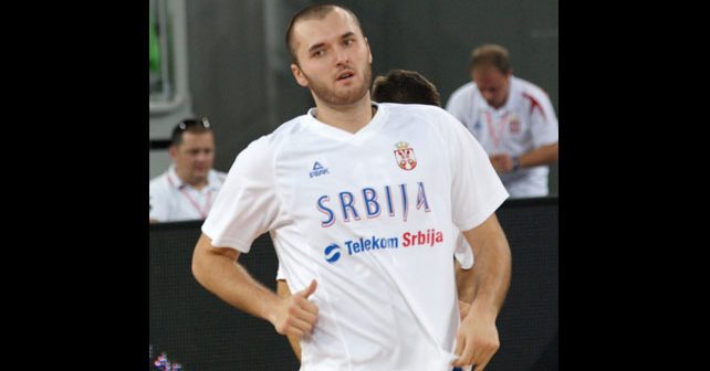 Milan Mačvan Biografija Na fotografiji je prikazan košarkaš: Milan Mačvan