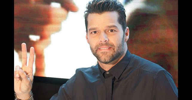 Ricky Martin (Riki Martin) Biografija Na fotografiji je prikazan pevač, glumac: Ricky Martin (Riki Martin)