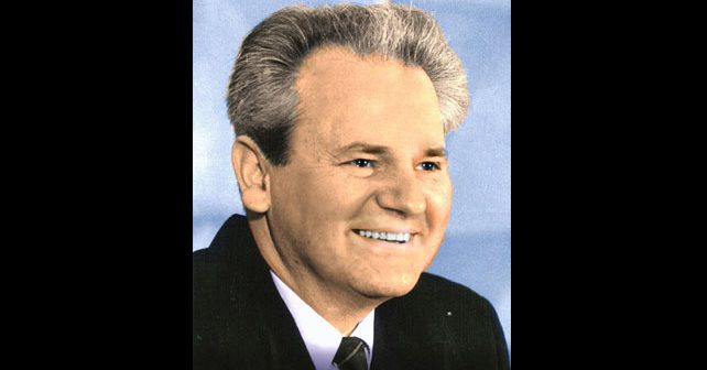 Slobodan Milošević Biografija Na fotografiji je prikazan političar, pravnik: Slobodan Milošević