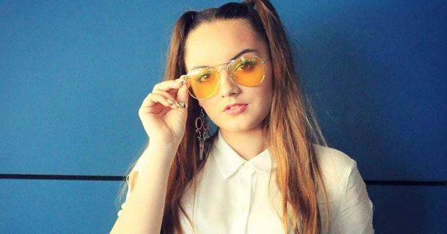 Belma Huseinefendić Biografija Na fotografiji je prikazan pevačica, glumica: Belma Huseinefendić