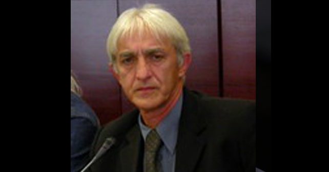 Dragan Vasiljković (Kapetan Dragan) Biografija Na fotografiji je prikazan vojnik: Dragan Vasiljković (Kapetan Dragan)