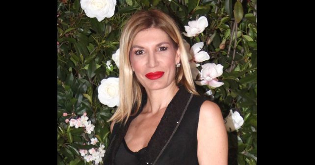 Minja Miletić Biografija Na fotografiji je prikazan novinarka, televizijski voditelj i doktor medicine: Minja Miletić